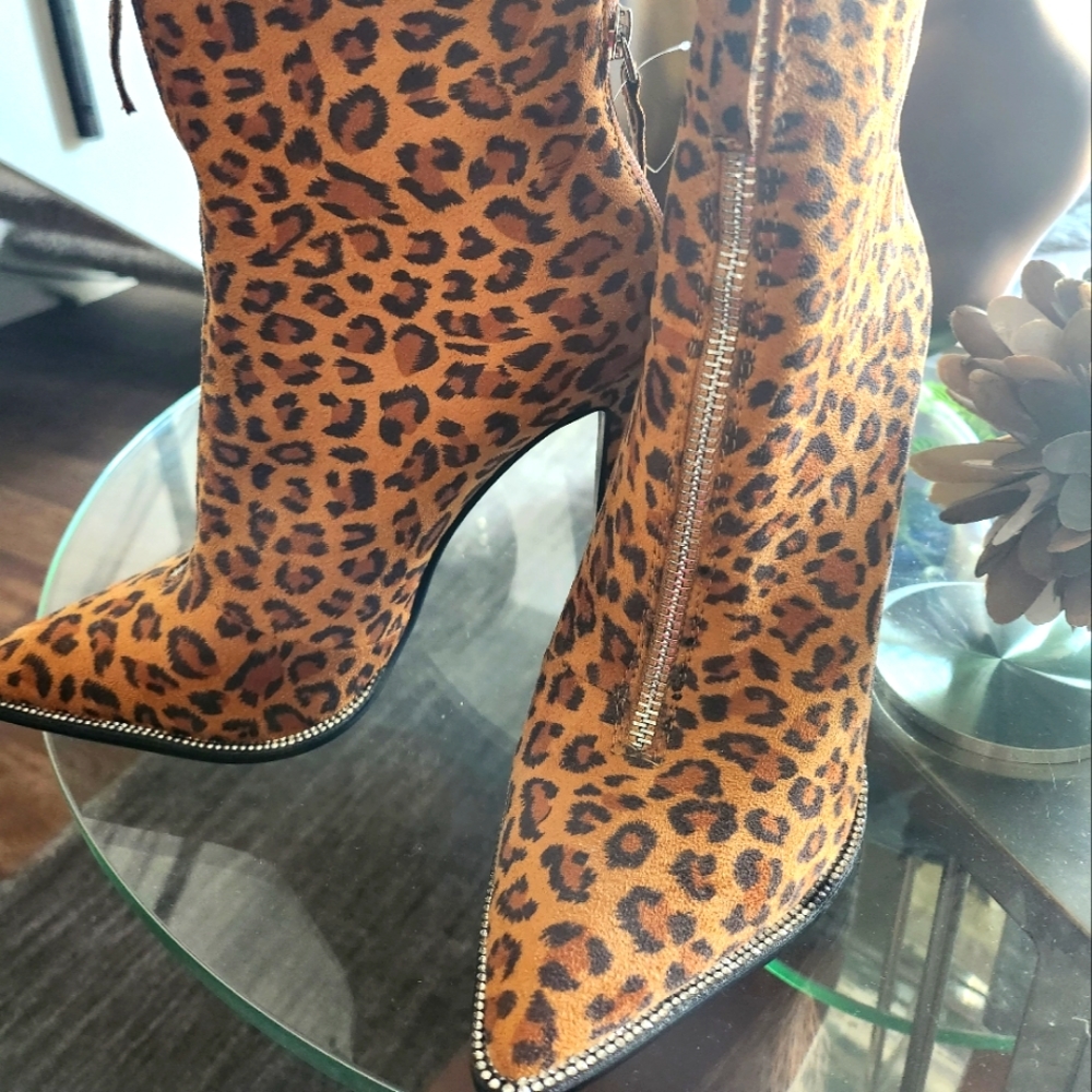 Fashion nova Leopard bootie